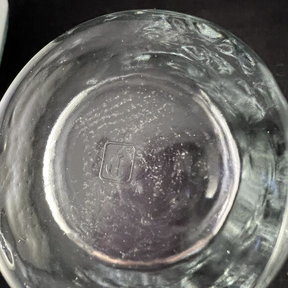 Set Of 2 Vintage Anchor Hocking Dimpled Heart Scalloped Edge Clear Glass Vase - Picture 11 of 13